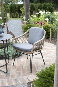 4 Seasons Outdoor - Cottage 6 Seater Dining Set With Louvre Table -Living Furnitures Shop cottage 3 51257.1628329074